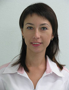 Назарова Евгения Владимировна  - врач стоматолог, хирург